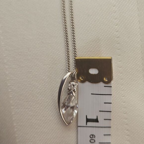 Simply Silver 925 Tear Drop Necklace Crystal - Picture 10 of 16